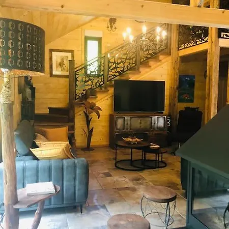 : Le Moulin Du Sagard