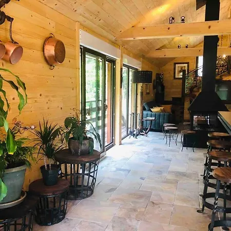 : Le Moulin Du Sagard