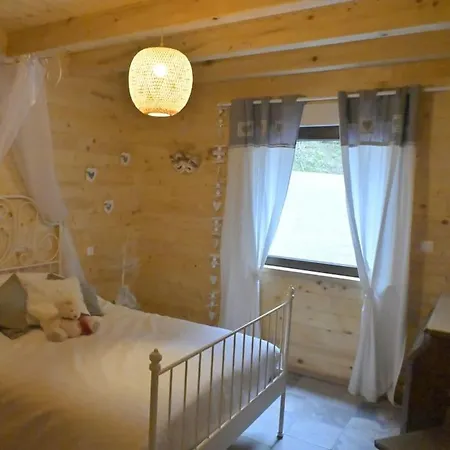 : Le Moulin Du Sagard シャレー *